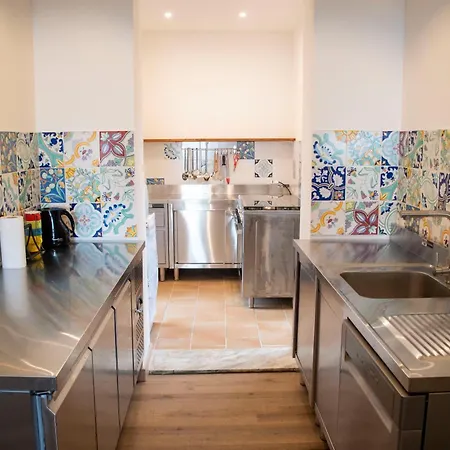 Holiday アパート タオルミーナ