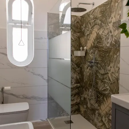 Holiday アパート *