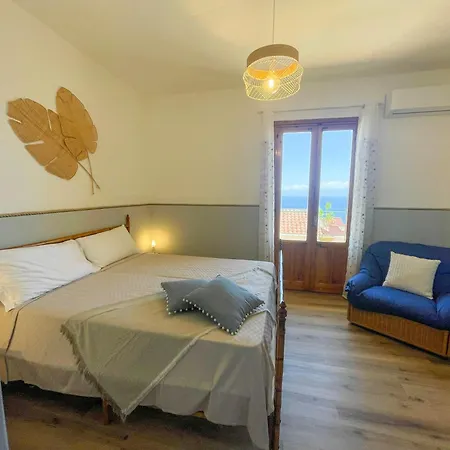 Holiday タオルミーナ