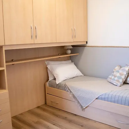 Holiday タオルミーナ