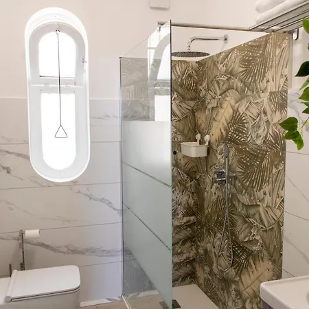 Holiday アパート *