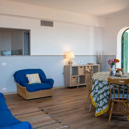 Holiday * タオルミーナ