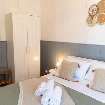 アパート Holiday *